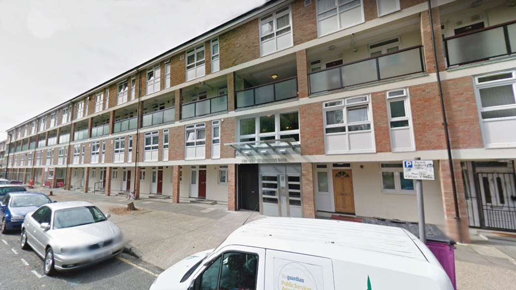 St Leonards Road, St Leonards Road E14 3 bed flat £1,550 pcm (£358 pw)
