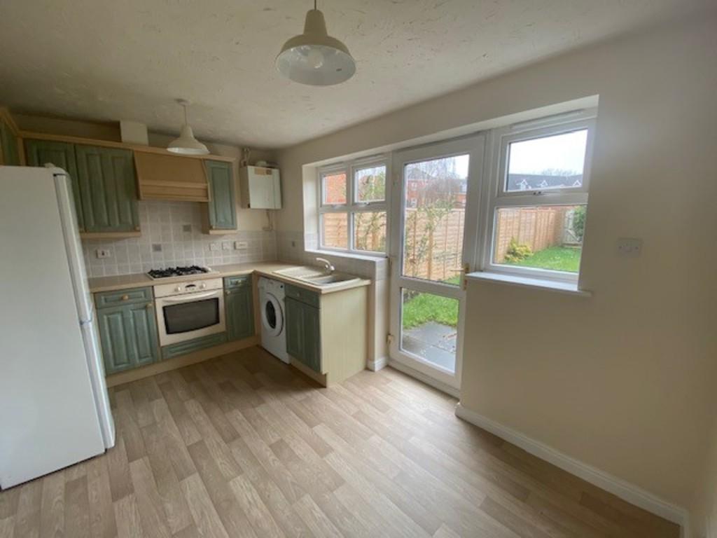 Rumbush Lane, Dickens Heath 2 bed terraced house £875 pcm (£202 pw)