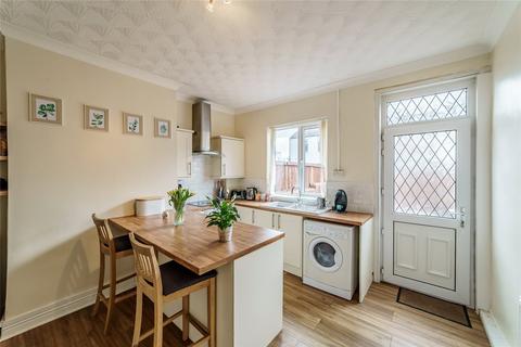28 Robbins Terrace, Featherstone, Pontefract, WF7 6LN