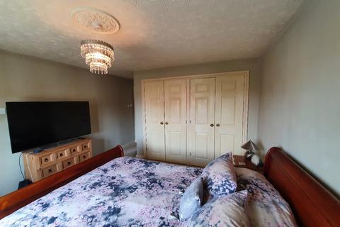 11 Ellingham Way, Northwich, CW9 8UF