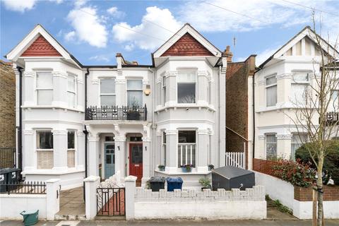 31 Willcott Road, London, W3 9QX