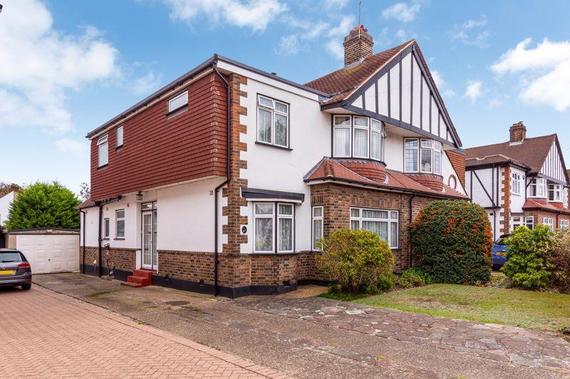 Walton Road, Sidcup, DA14 4LW 3 bed semidetached house £750,000