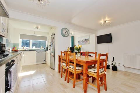 33 Grayling, Dosthill, Tamworth, B77 1NR