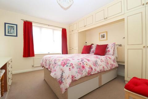 14 Ashdale Gardens, Luton, LU3 4DE