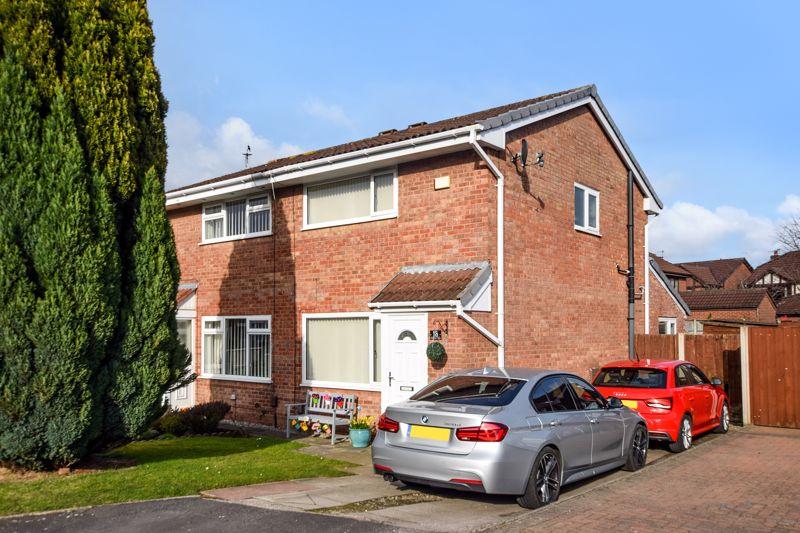 Tiverton Close, Widnes 2 bed semidetached house £150,000