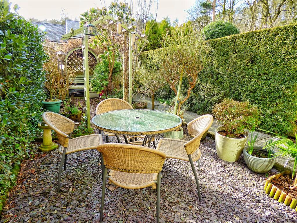 Front Garden: