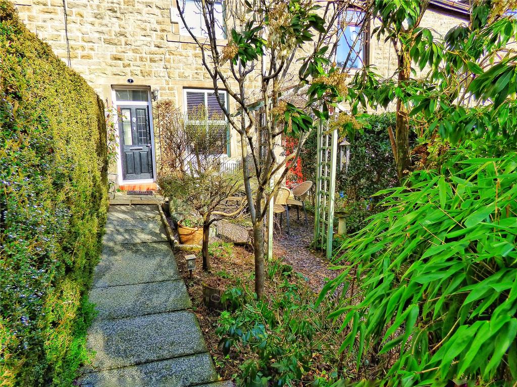 Front Garden: