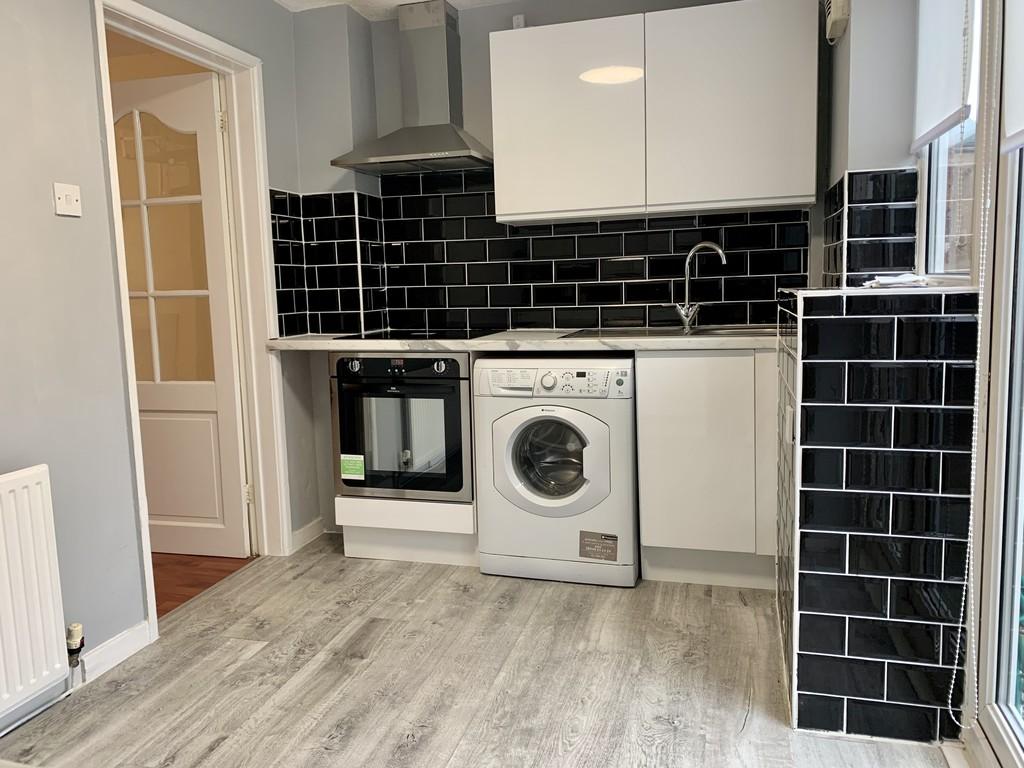 Cardigan Way, Liverpool 2 bed terraced house £600 pcm (£138 pw)