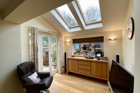 2 Brookside, Winford, Bristol, BS40 8AB