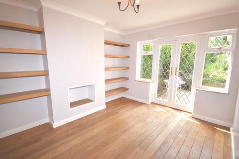 19 Rahn Road, Epping, CM16 4JB