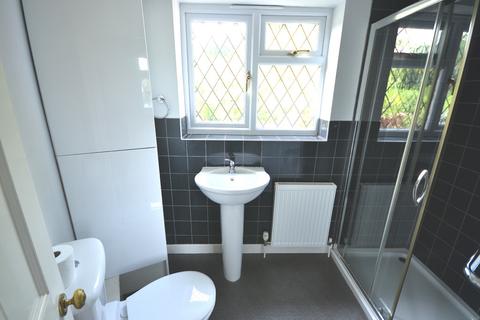 19 Rahn Road, Epping, CM16 4JB