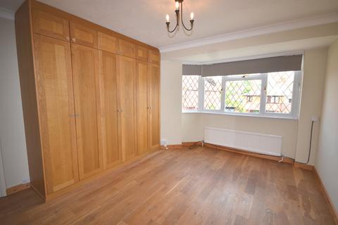 19 Rahn Road, Epping, CM16 4JB