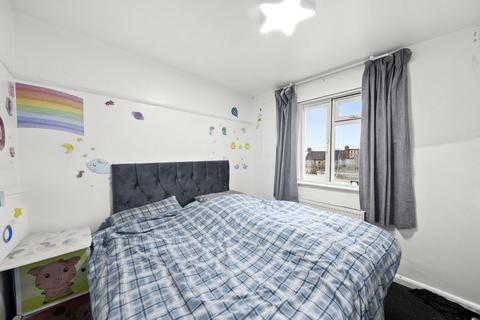 undefined, Gonville Crescent, Northolt