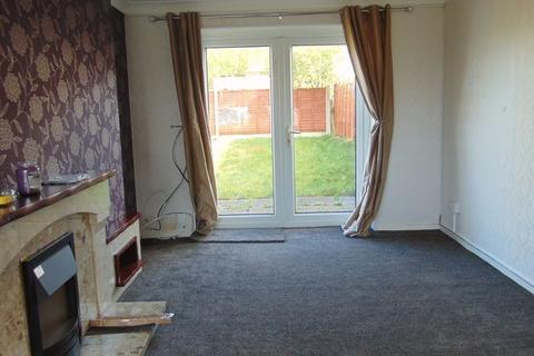 3 bedroom semi-detached house to rent - Sussex Drive, Stoke-On-Trent