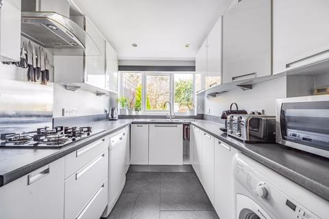 8 Ashleigh Gardens, Sutton, SM1 3EN