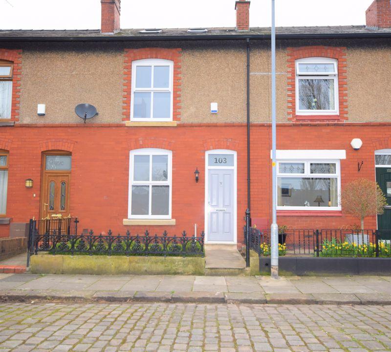 Cambridge Street, Atherton 3 bed terraced house £825 pcm (£190 pw)