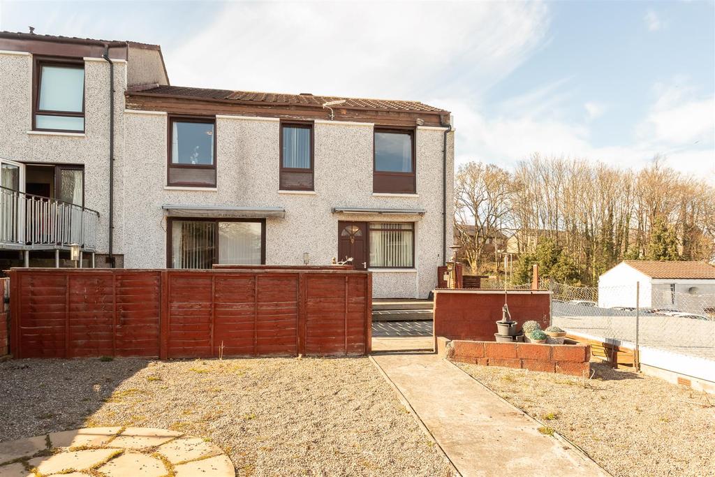Wallace Crescent, Perth 3 bed semidetached house £138,000