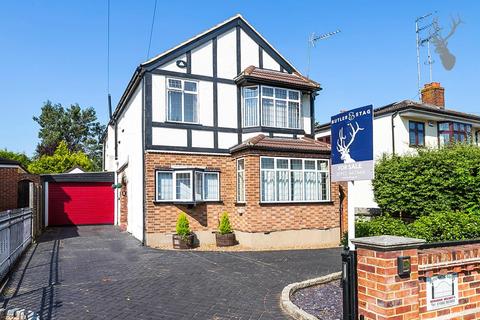 52 Morgan Crescent, Theydon Bois, Epping, CM16 7DX