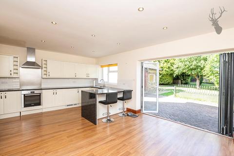 52 Morgan Crescent, Theydon Bois, Epping, CM16 7DX