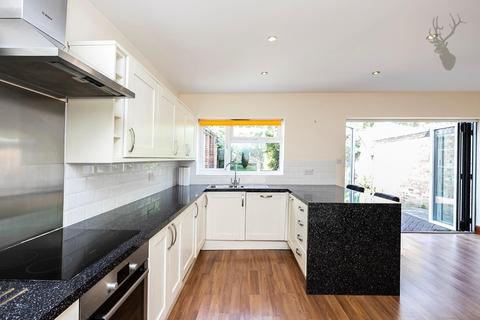 52 Morgan Crescent, Theydon Bois, Epping, CM16 7DX