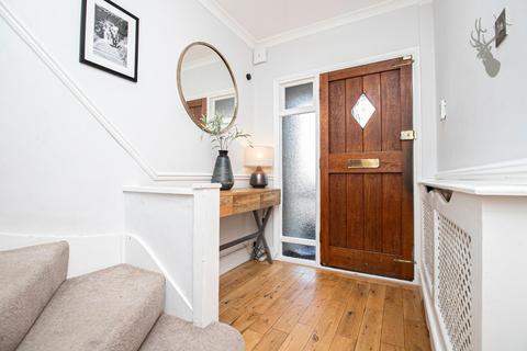 7 Harewood Hill, Theydon Bois, Epping, CM16 7EA