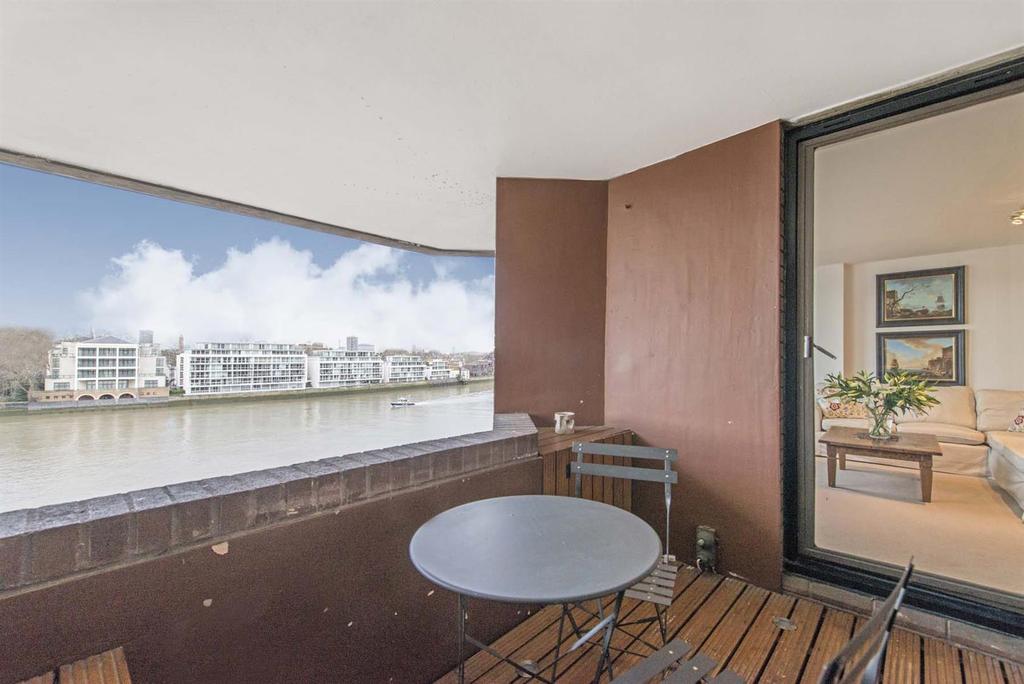 7275 garton jones nine elms flat 28 riverside cour