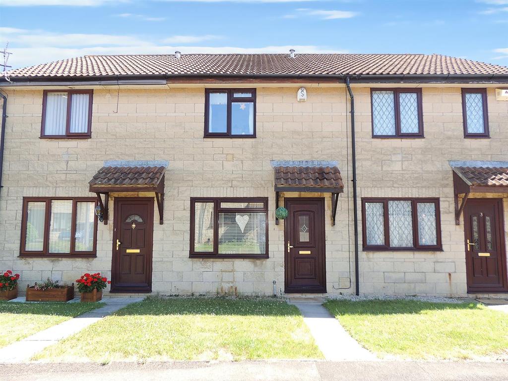 Drummond Court, Longwell Green, Bristol 2 bed terraced house £950 pcm