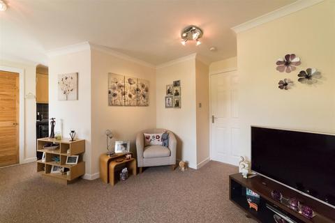 9a Bridgeton Brae, Almondbank, Perth, PH1 3JZ