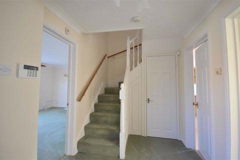 37 Broad Leys Road, Barnwood, Gloucester, GL4 3YW