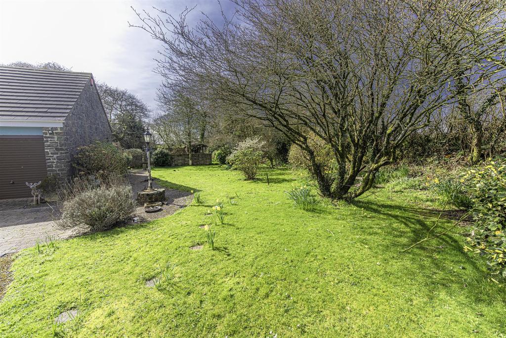 Garden 1.jpg