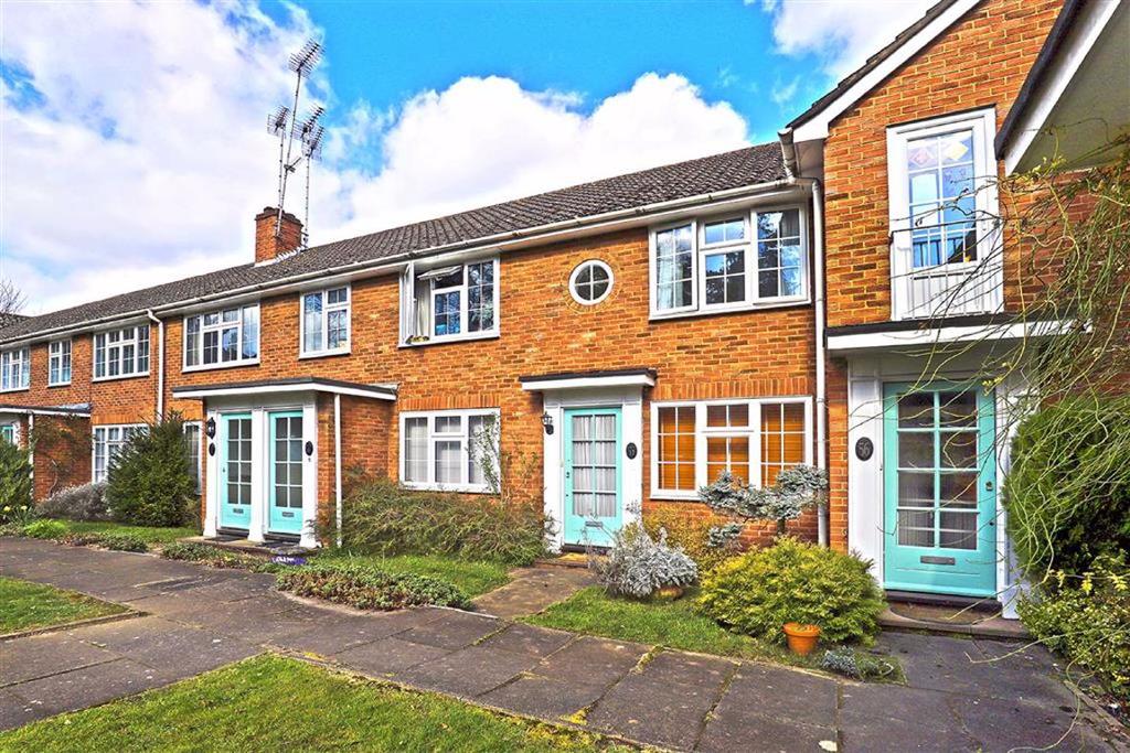 Westminster Court, St. Albans... 3 bed flat £440,000