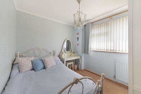 18 Forest Road, Paddock Wood, Tonbridge, TN12 6JU