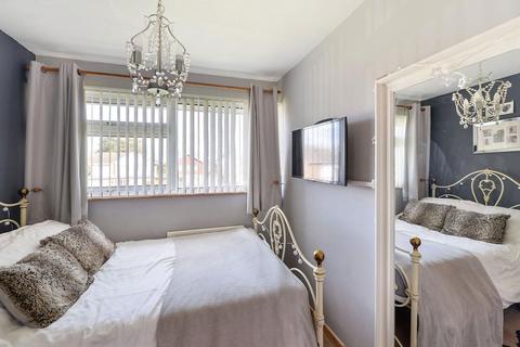 18 Forest Road, Paddock Wood, Tonbridge, TN12 6JU