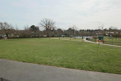 7 Coburg Green, Exeter, EX2 7PZ