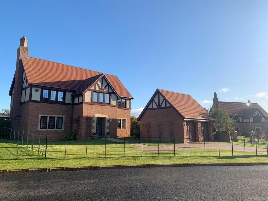 Saville Close, Wynyard Woods 4 bed detached house £495,000