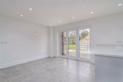 2 Castle Close, Swineshead, Boston, PE20 3JH