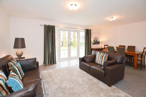 18 Lostock Junction Lane, Lostock, Bolton, BL6 4JR
