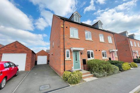 22 John Scott Way, Warwick, CV34 6NY