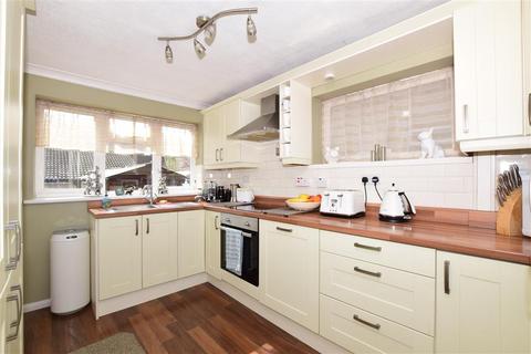 24 Glebelands, Alkham, Dover, CT15 7BY