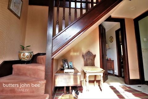 Abbots Lea Hall Orchard, Cheadle, Stoke-on-trent, ST10 1HY
