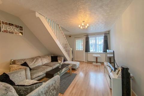 7 Gilbert Hill, Berkeley, GL13 9DH