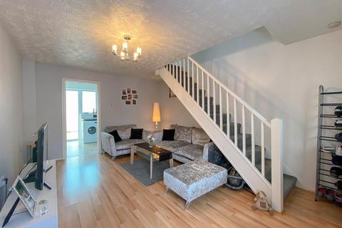 7 Gilbert Hill, Berkeley, GL13 9DH