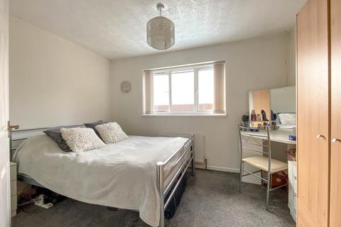 7 Gilbert Hill, Berkeley, GL13 9DH