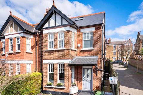 52a Sarre Road, London, NW2 3SL