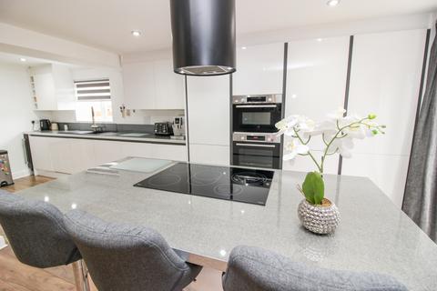39 Lee Road, Snodland, ME6 5NW