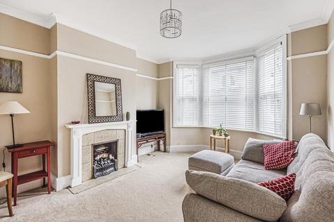 33 Burnhill Road, Beckenham, BR3 3LA