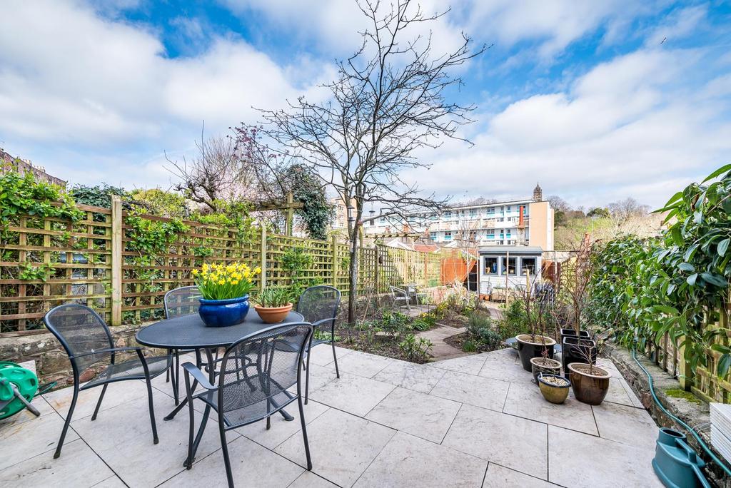 Dining Terrace and Garden