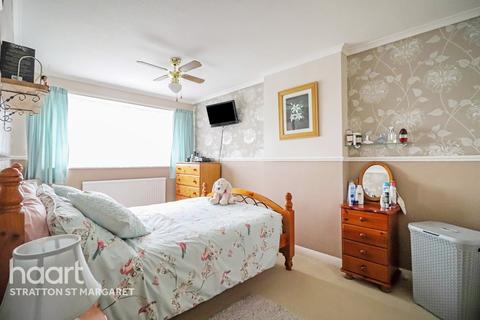 47 Thorne Road, Swindon, SN3 6DT