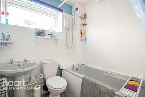 47 Thorne Road, Swindon, SN3 6DT