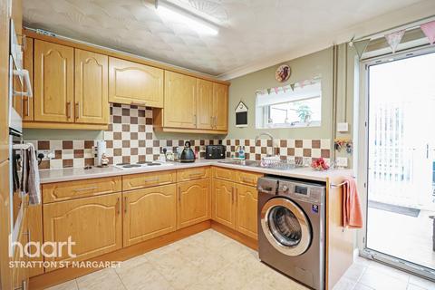47 Thorne Road, Swindon, SN3 6DT